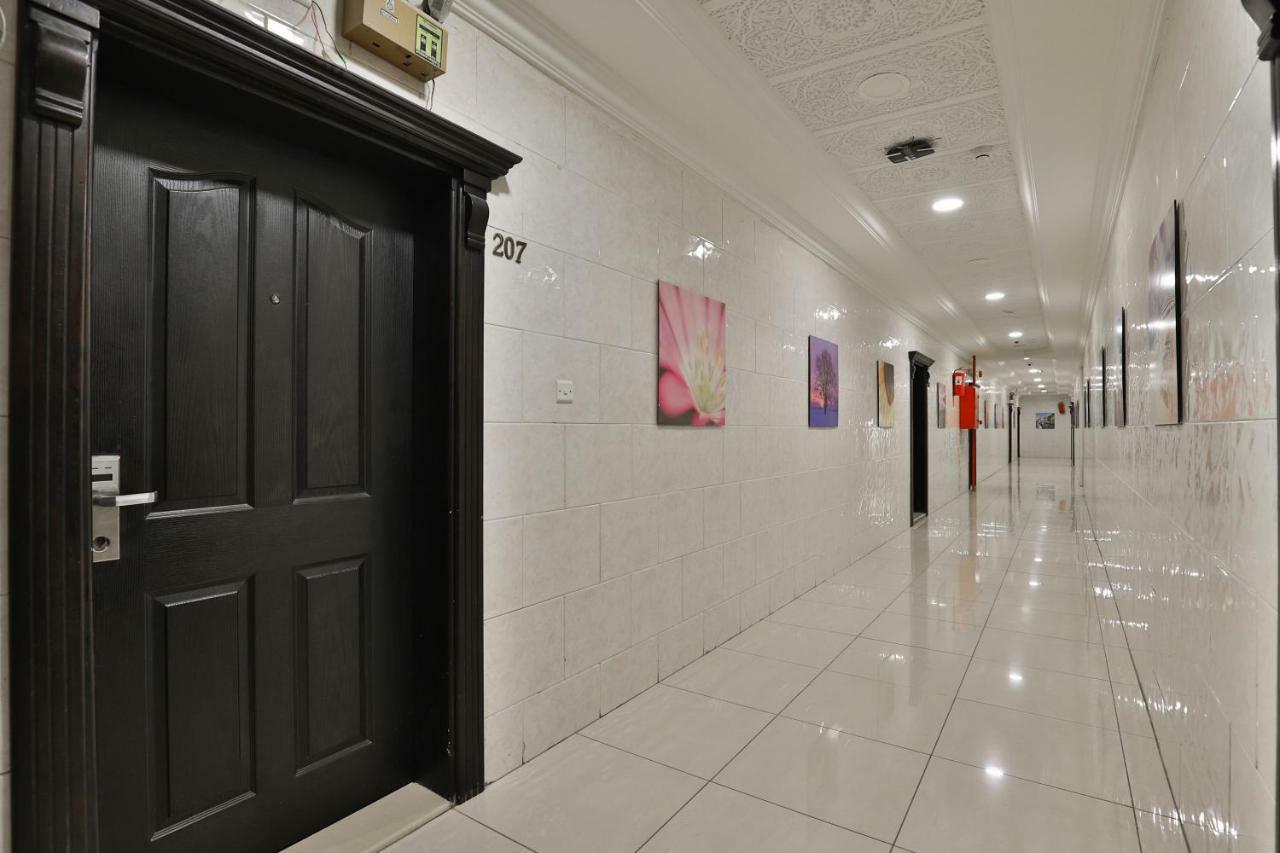 Al Harira Al Motamaiza Furnished Apartment เจดดาห์ ภายนอก รูปภาพ